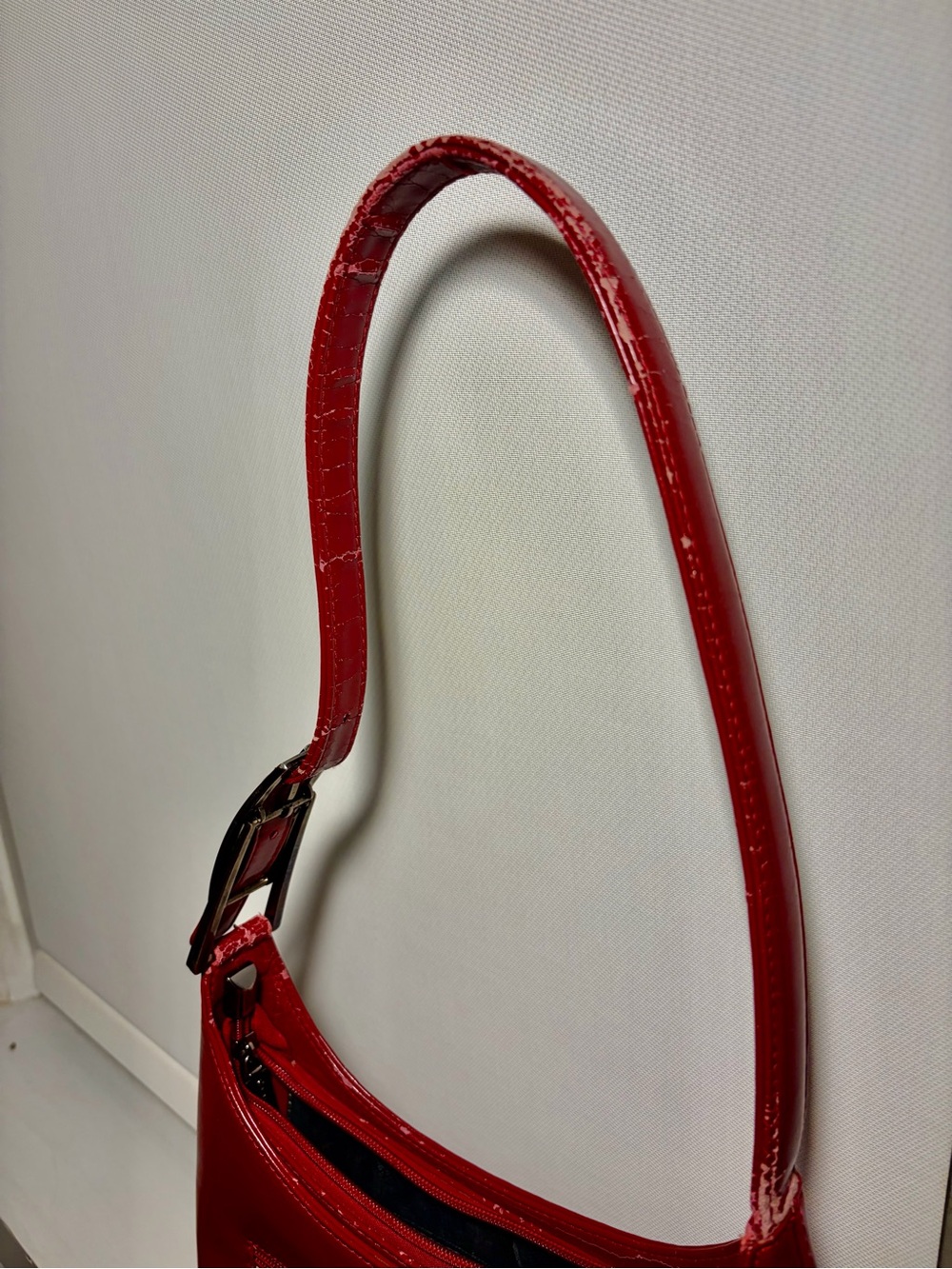 Red Leather Italian Shoulder Bag - Women's Classic Hobo made in Florence - Picture 9 of 10